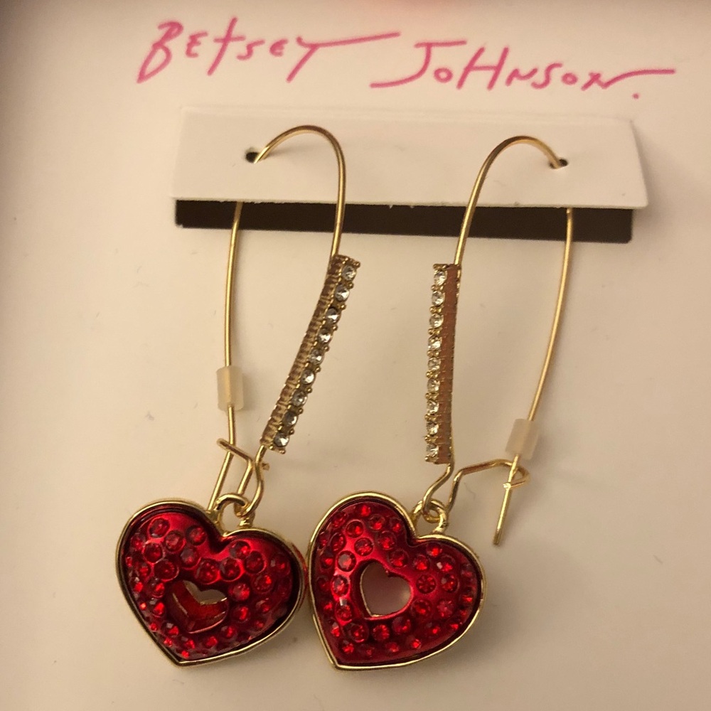 Betsey Johnson Puffy Red Heart Drop Earrings With Cutout & Red Crystal NIB
